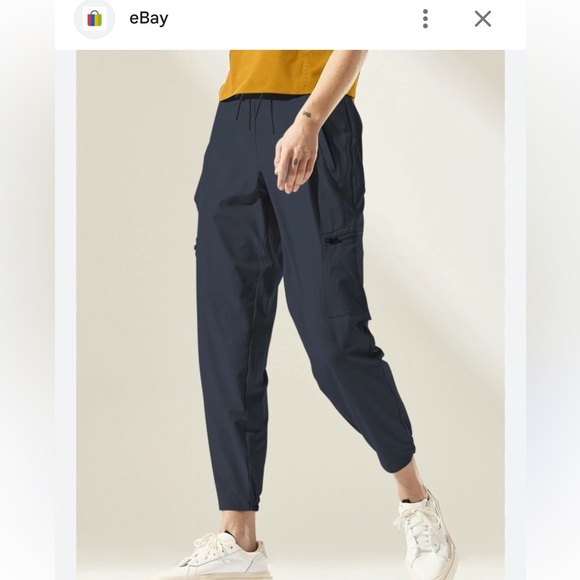 Athleta Pants - Athleta 0 black go far adventure jogger pants